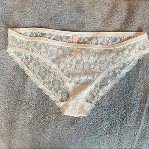 Victoria’s Secret Bikini Panty L